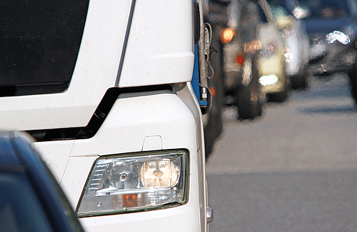 LKW im Stau